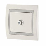 PRISE_sat-BLANC-GRIS_1